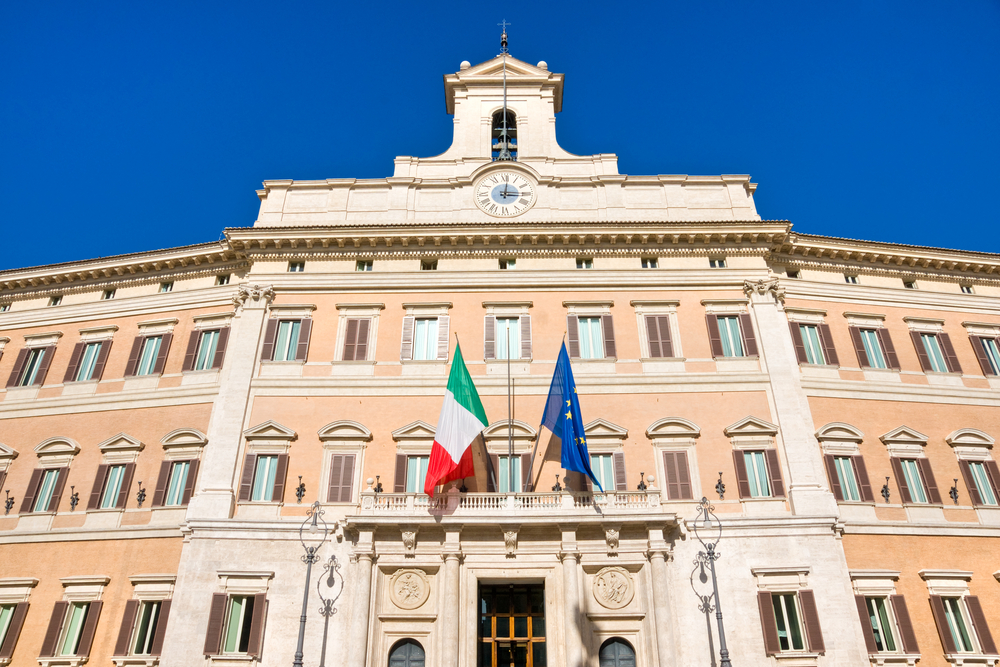 parlamento-italiano-upstream-energia