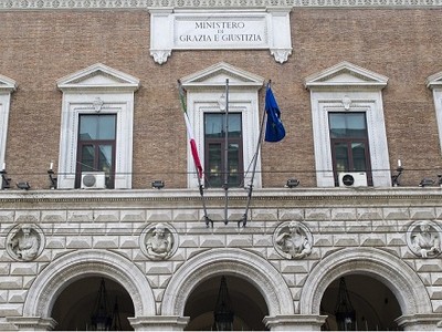 ministero_facciata_400